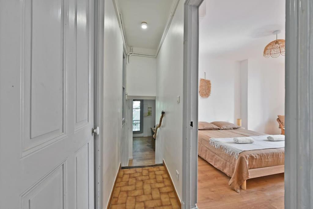 Au Coeur Des Platanes - Parking Gratuit Sous-Terrain - Clim - Balcon Apartment Avignon Luaran gambar